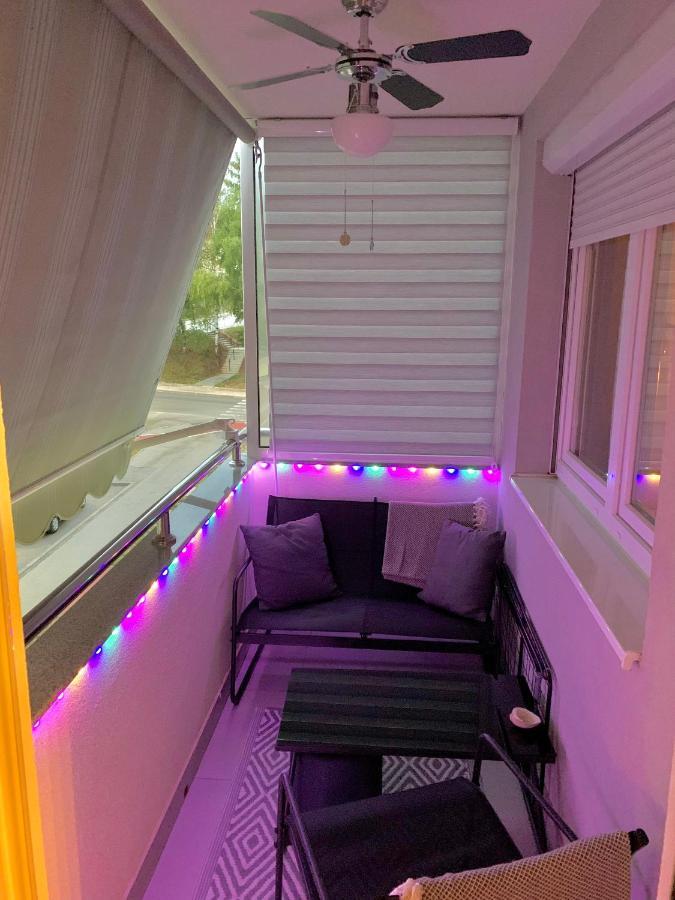Athena Apartman Lukavica Bagian luar foto
